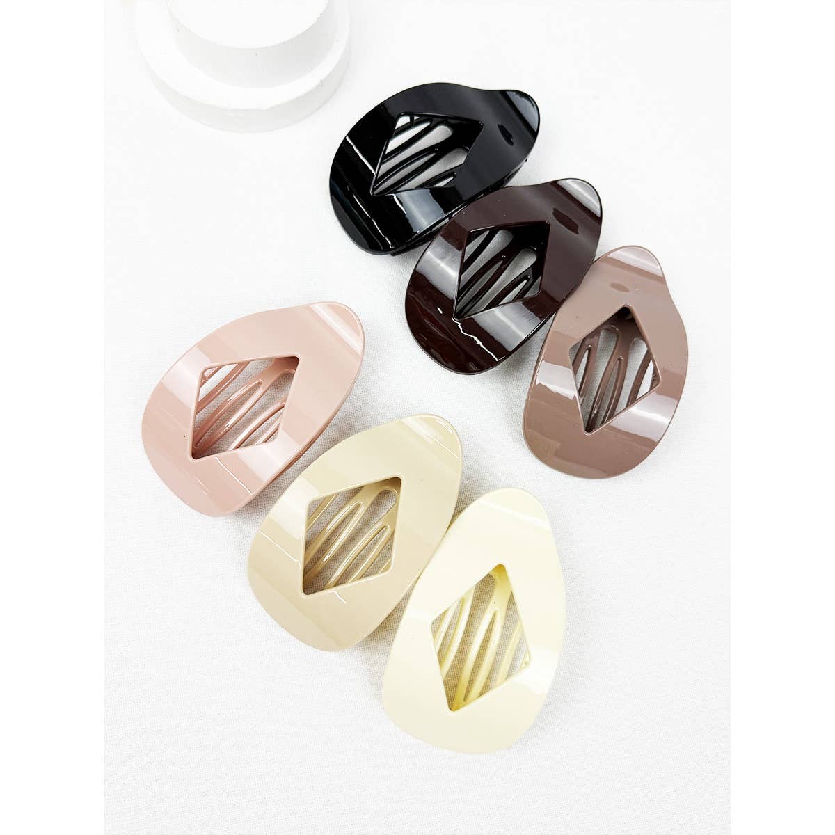Neutral Tone Diamond Shape Cut out Flat Hair Clip