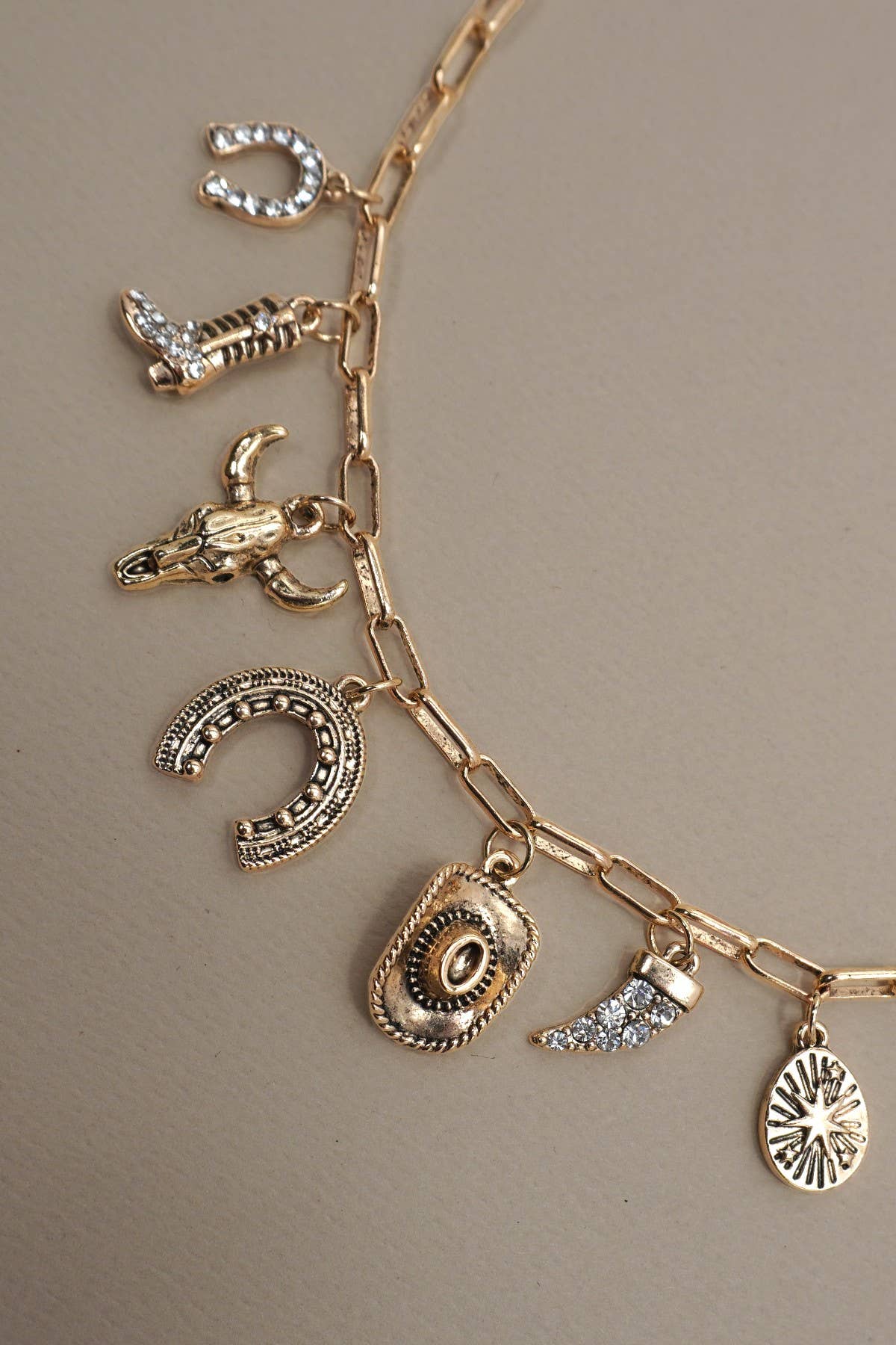 CHARM NECKLACE-WESTERN HAT HORSESHOE BOOT