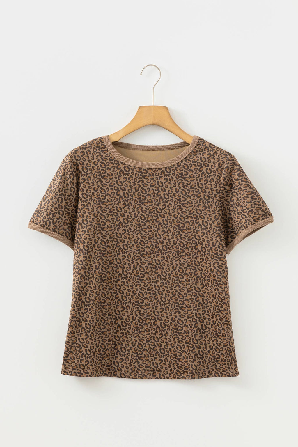 Leopard Print Ribbed Trim Round Neck Tee
