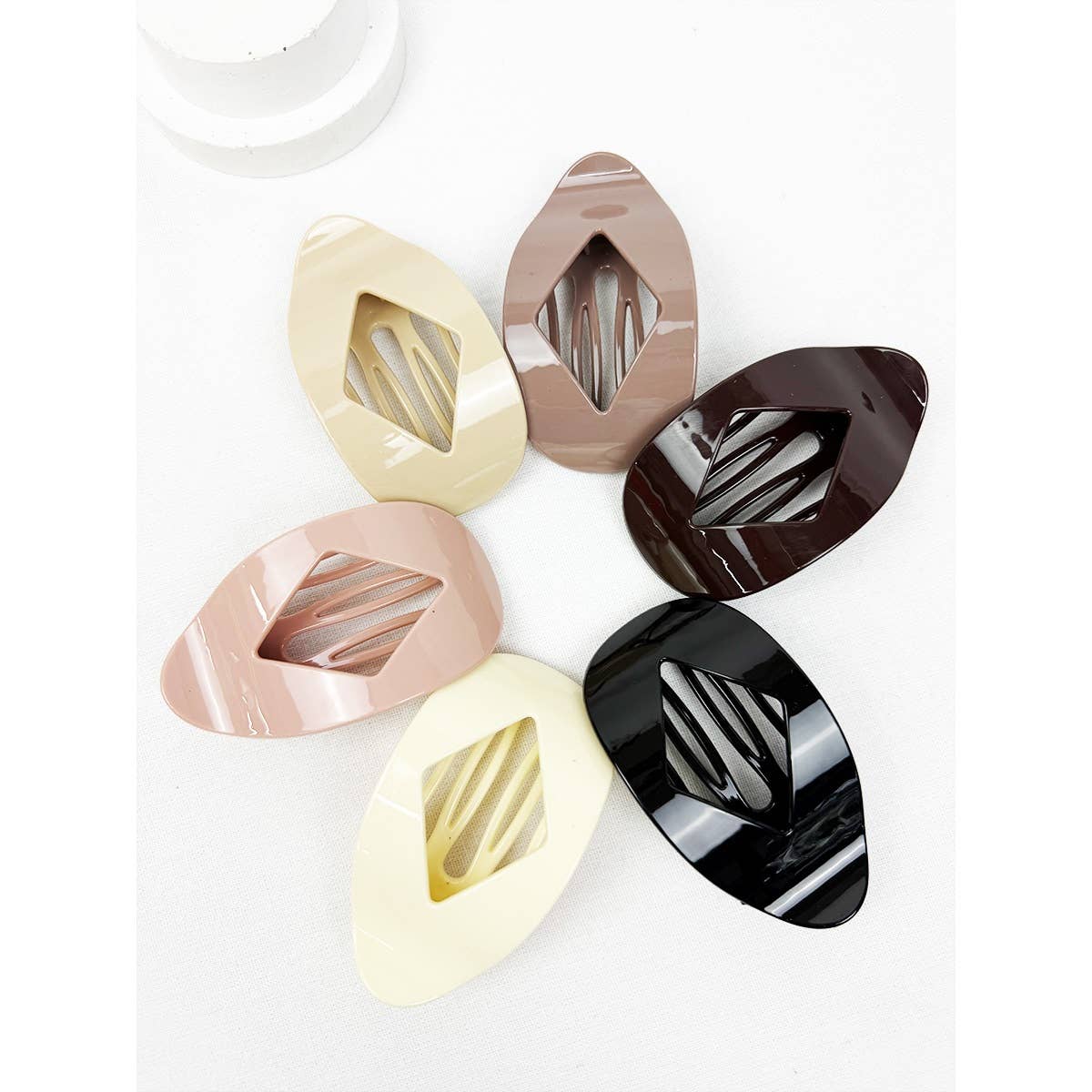 Neutral Tone Diamond Shape Cut out Flat Hair Clip