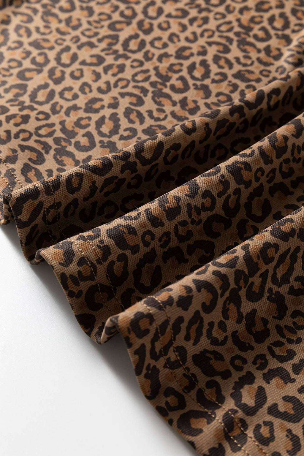 Leopard Print Ribbed Trim Round Neck Tee