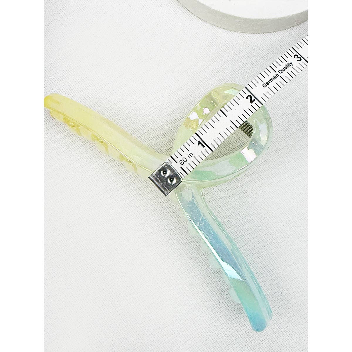 Jumbo Ombre Minimal Style Hair Claw