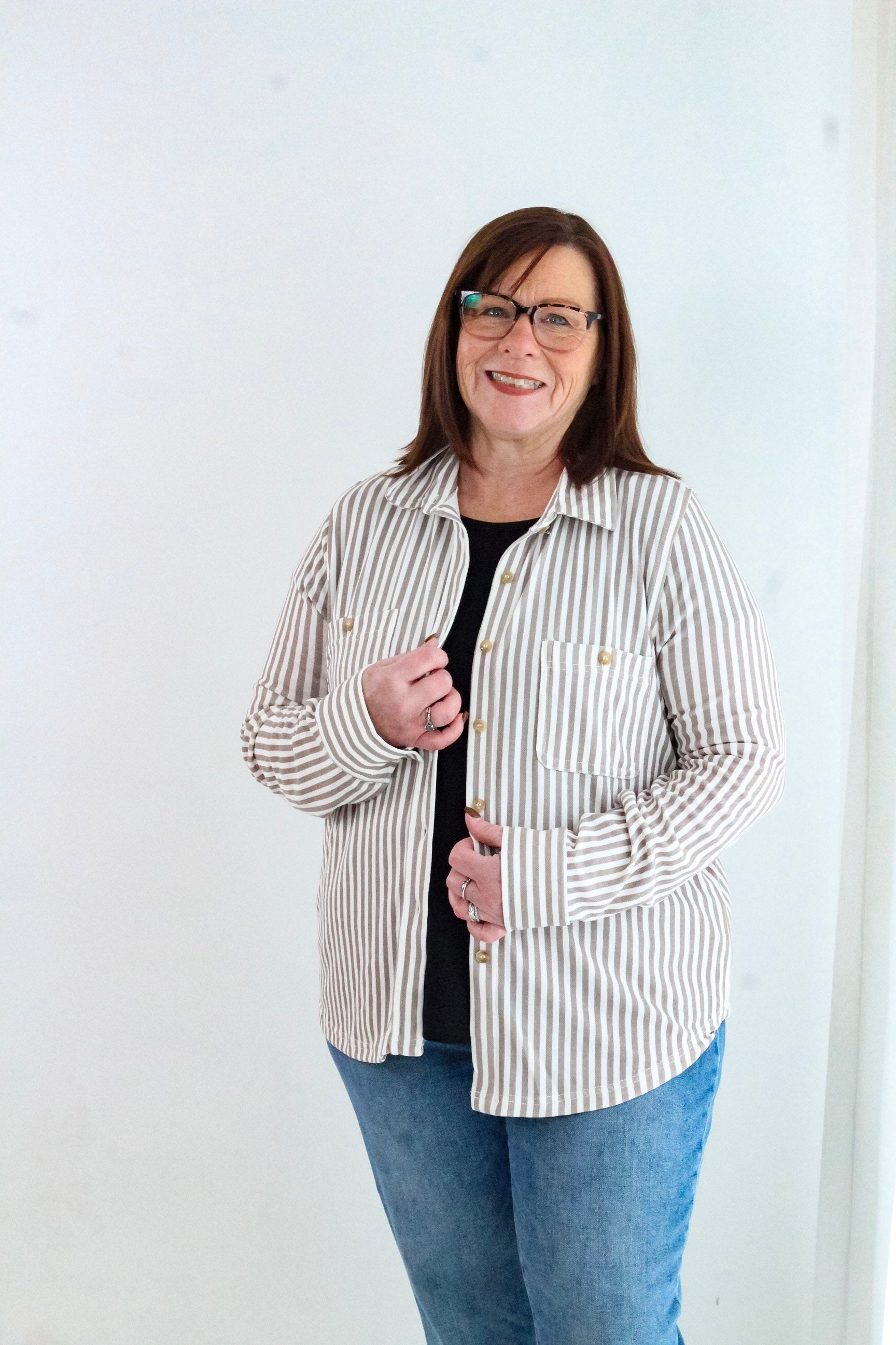 STRIPE COLLARED LONG SLEEVE BUTTON DOWN SHIRT