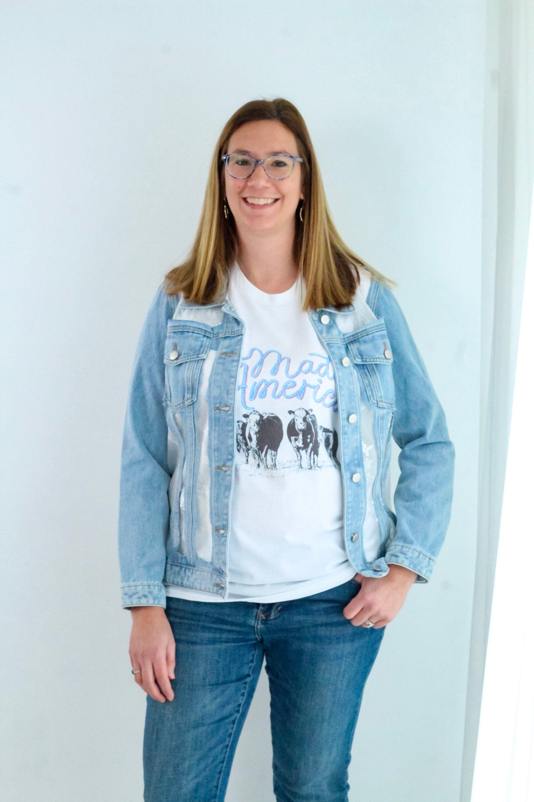 FLORAL EMBROIDERED PANNEL DETAIL DENIM JACKET