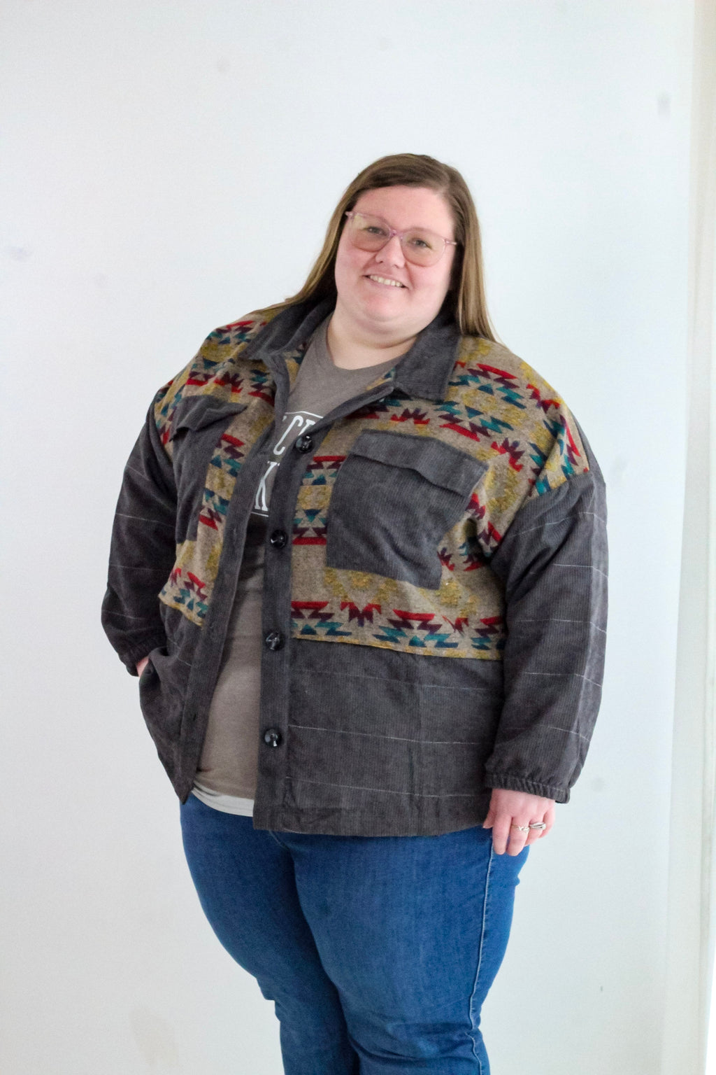 PLUS FRONT POCKET BUTTON FRONT JACKET