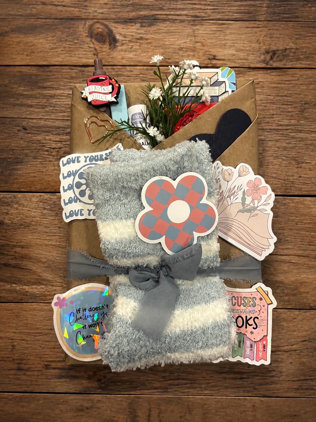 Mystery Book Gift Set