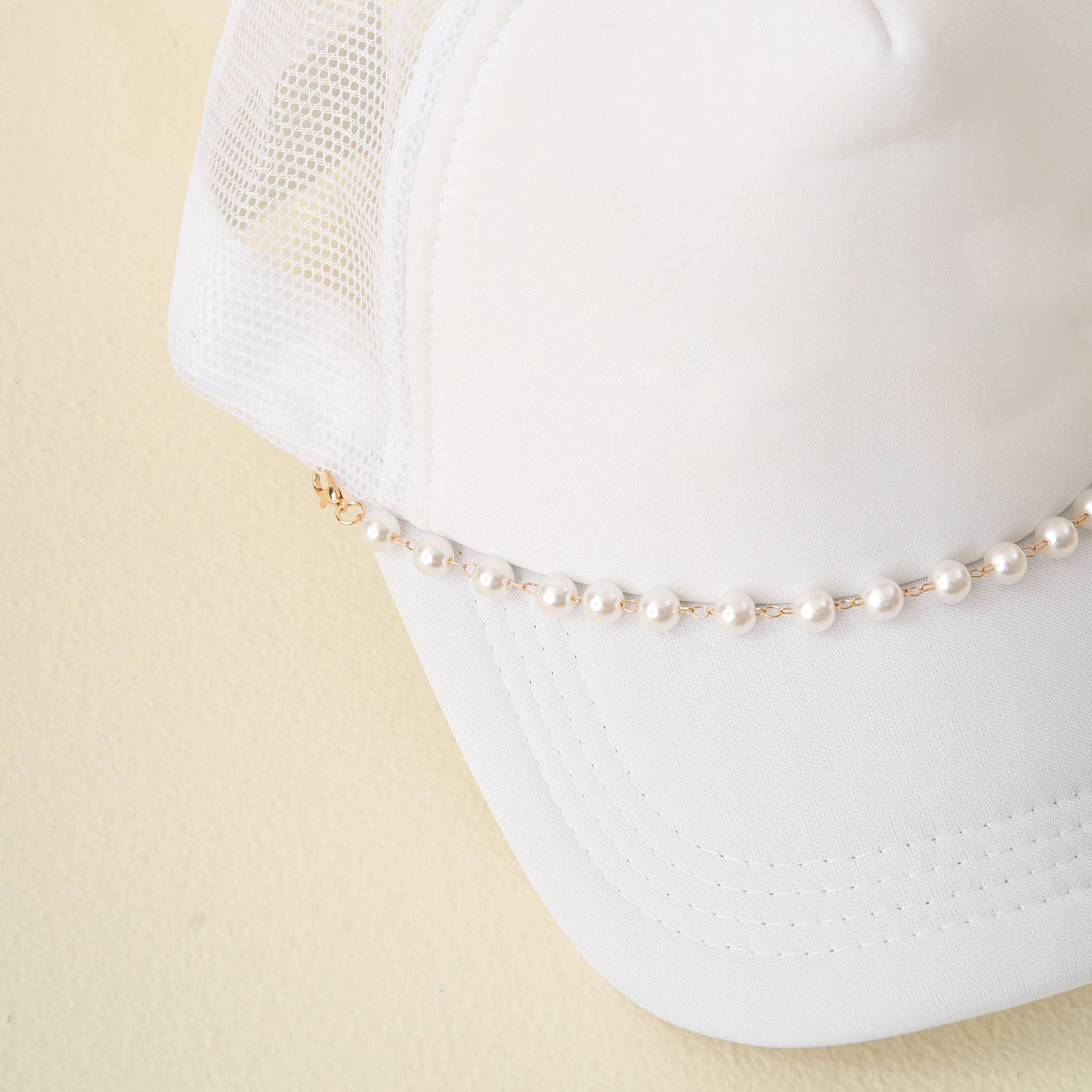 Trucker Hat Chain-Dainty Pearl-Gold