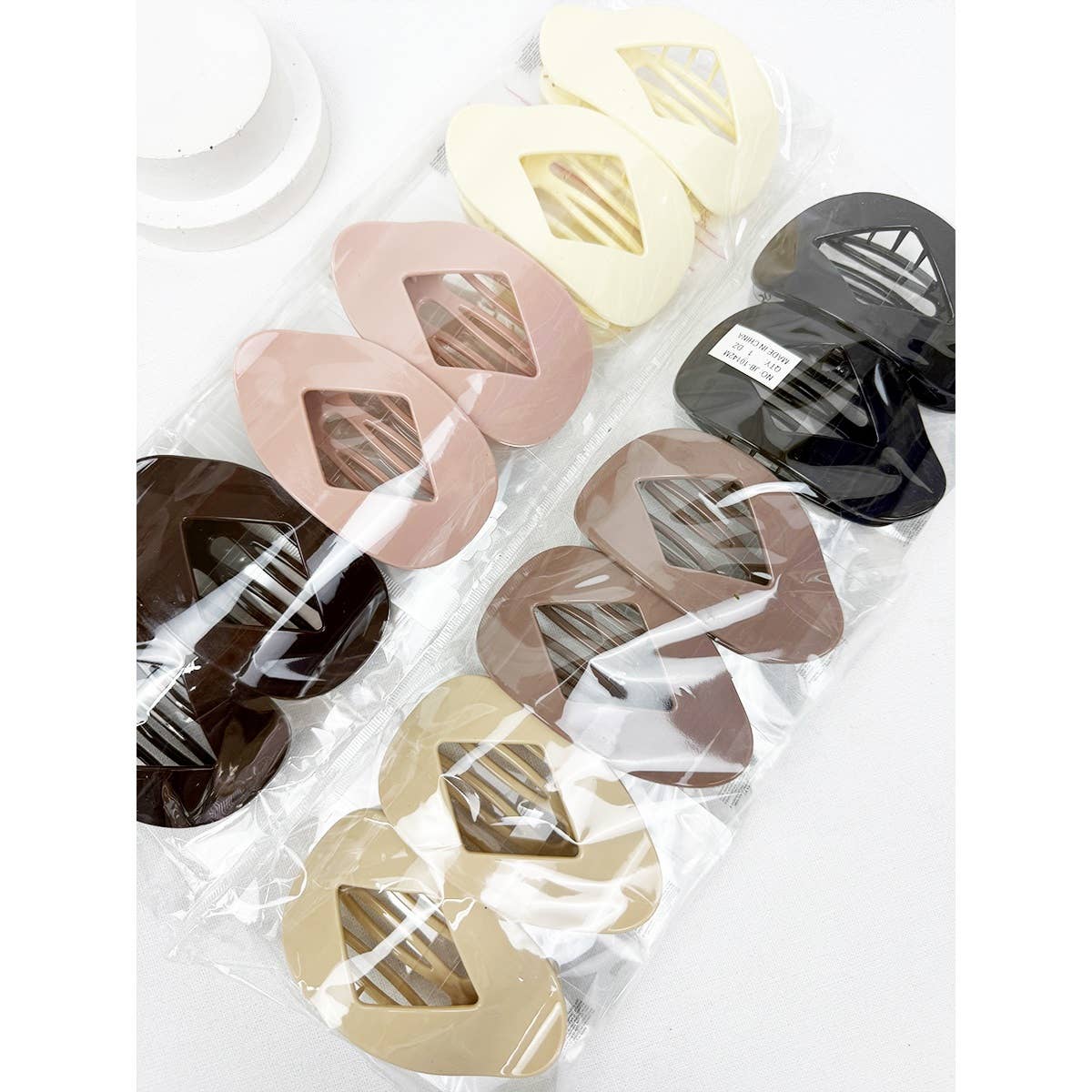 Neutral Tone Diamond Shape Cut out Flat Hair Clip