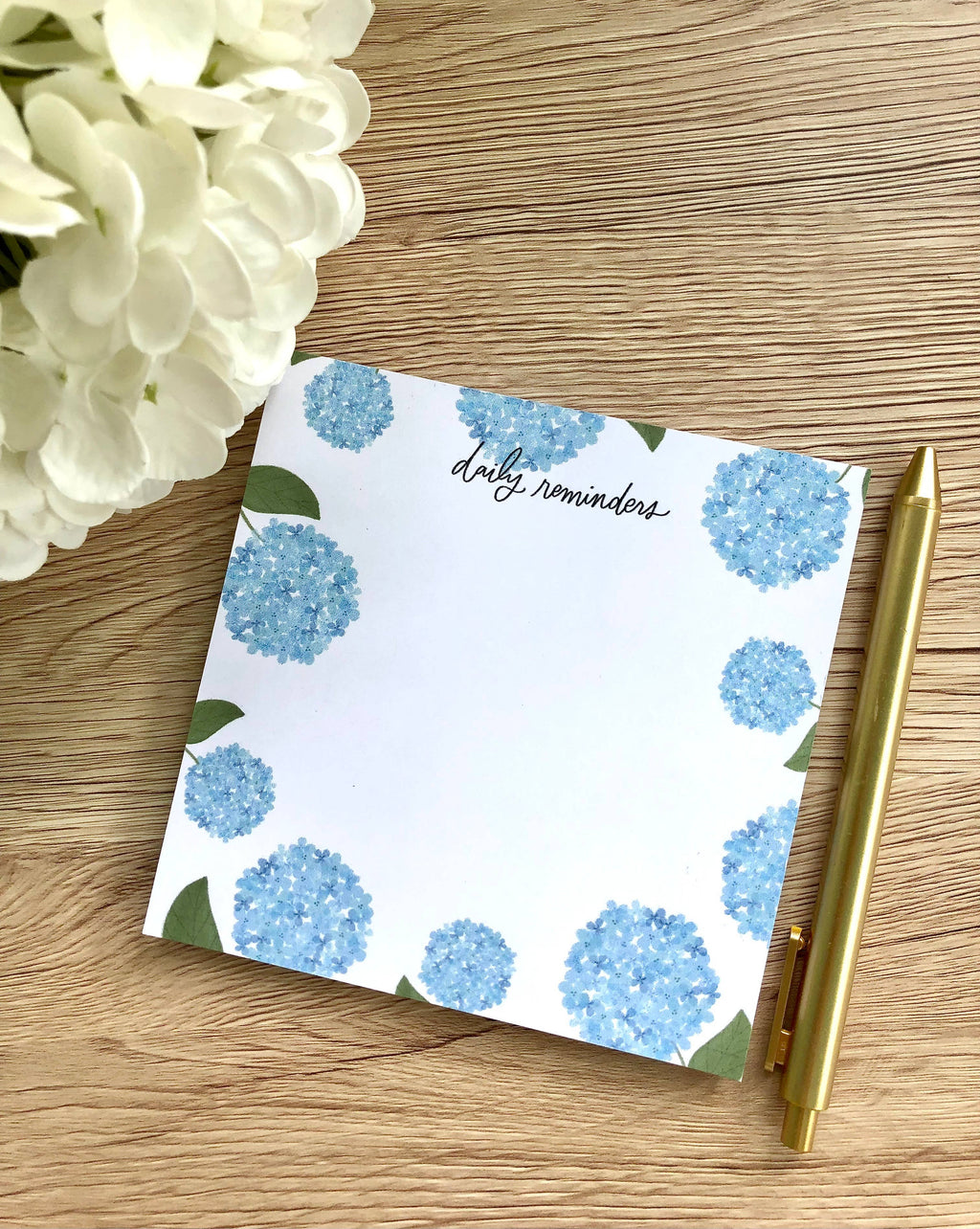 Daily Reminders Hydrangea Floral Note Pad