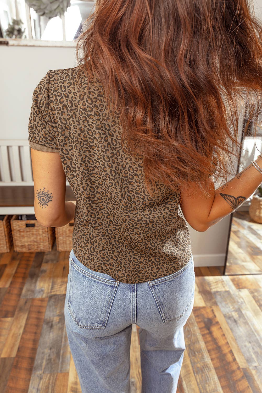 Leopard Print Ribbed Trim Round Neck Tee