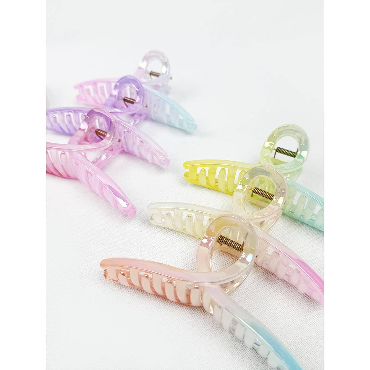 Jumbo Ombre Minimal Style Hair Claw