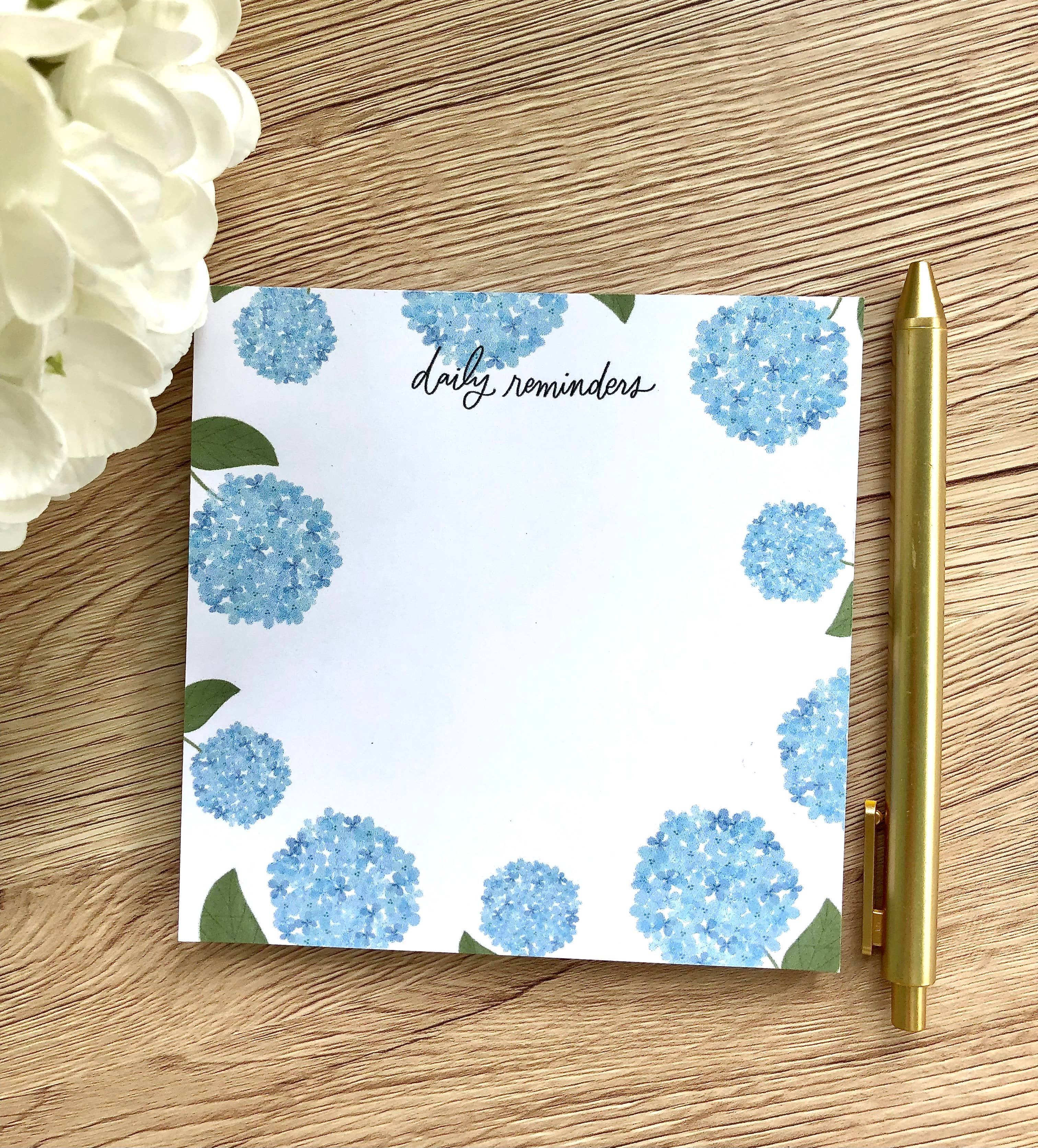 Daily Reminders Hydrangea Floral Note Pad